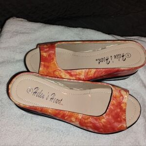 Helen's Heart Women's Orange Wedge Shoes